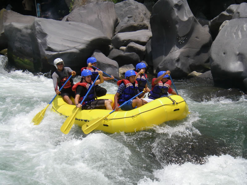 Rio Filobobos Descenso En Rio Rafting Tirolesa Caba�as El Encanto Zona Arqueologica Cuajilote Cascada Rapidos Balsa Veracruz Rio Aventura Lancha Tlapacoyan Veracruz Mexico Balsas Bajada